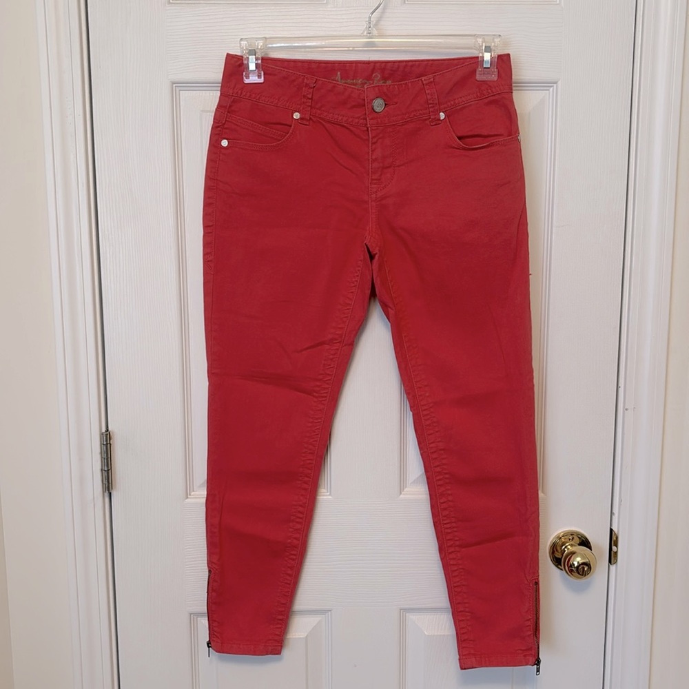 American Rag Skinny Ankle Coral Colored Jeans w/ Zipper at Ankle Sz. 7 Regular